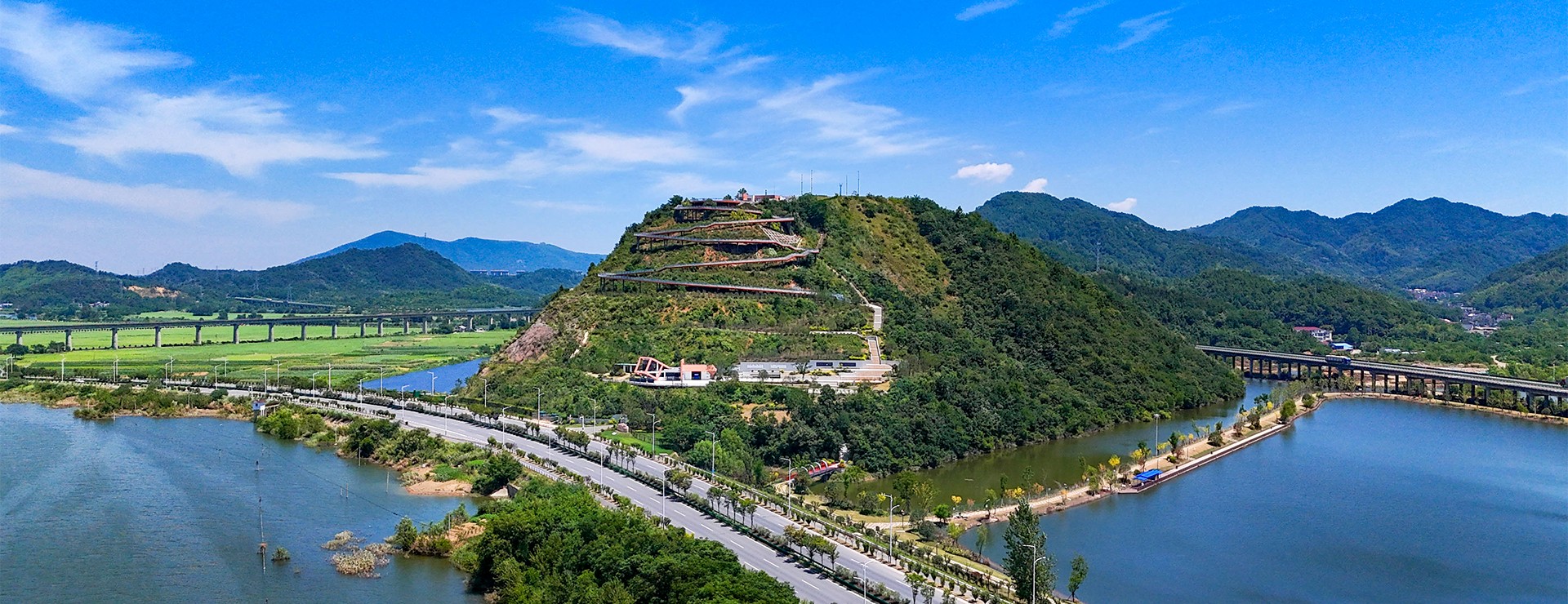 “星空之城”天文研學(xué)基地